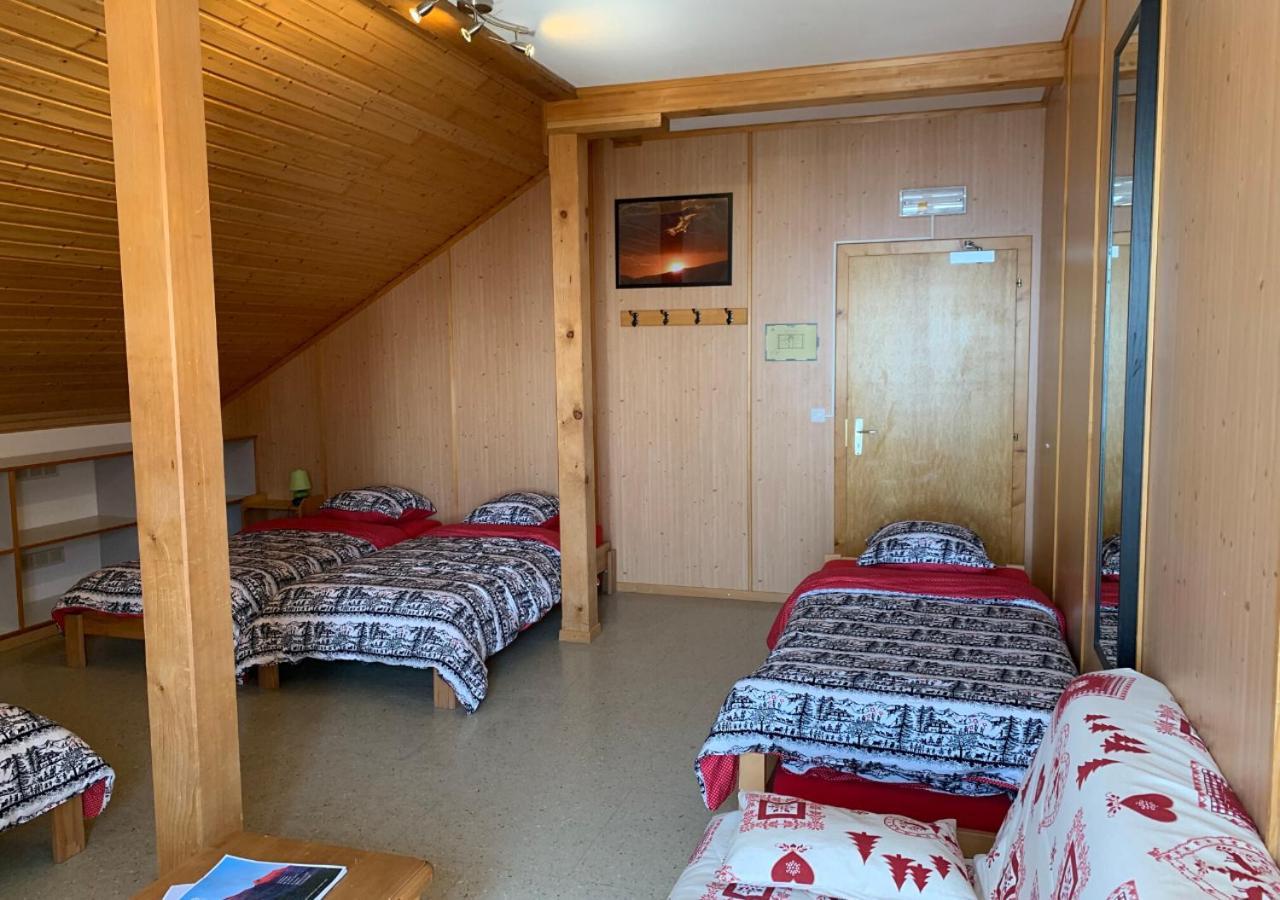 Maison De Montagne De Bretaye Acces Par Le Train Arret Bouquetin วิลลาร์-ซูร์-โอลง ภายนอก รูปภาพ